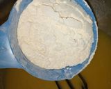 A picture of step 4 of Oreos cake.