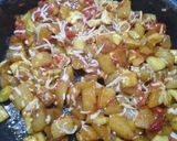 Une image de l'étape 3 de Pomme de terre sauté, courgette tomate et mozza.