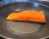 A picture of step 2 of Pan fried SUPER CRISPY skin and moist salmon fillet.
