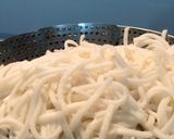 Hình bước làm 2 của món Bánh canh cá nục chả cá miền Trung