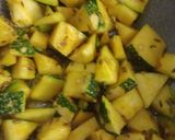 A picture of step 1 of Kachhi keri wali kaddu ki sabji.