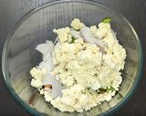 A picture of step 2 of Paneer sandwich recipe.