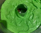 Foto langkah ke 4 dari resep Bolu Pandan Kukus.