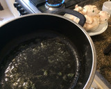 Foto del paso 5 de la receta: Pollo al ajillo con arroz cremoso