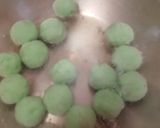 Foto langkah ke 5 dari resep Kue Klepon Khas Jawa.