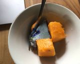 Foto langkah ke 3 dari resep Kue Nyonyah Biru Bunga Telang.