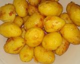 A picture of step 3 of Chilli garlic potato.