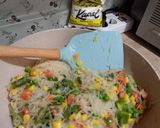 Foto langkah ke 2 dari resep Pastel isi Sayuran Bihun.