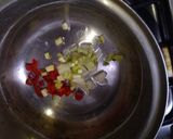 Foto del paso 1 de la receta: Arroz con jurel