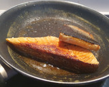Foto del paso 4 de la receta: Salmón con salsa de naranja