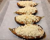 Foto del paso 10 de la receta: Berenjenas al pesto de albahaca, rellenas de atún con tomate
