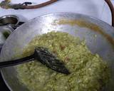 Sizzling dudhi halwa with mini gulab jamun and rasgulla recipe step 1 photo