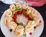 Une image de l'étape 2 de Wraps apéritifs en forme de roses.