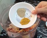 A picture of step 2 of Donut Kabab.