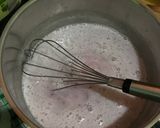 Foto langkah ke 2 dari resep Puding Saus Strawberry.