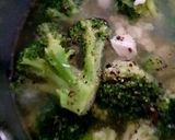 A picture of step 2 of My Broccoli + Stilton Soup with Chicken. 😚.