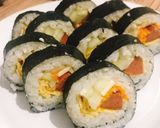 Foto langkah ke 4 dari resep Sushi roll simple / Gimbab Simple.
