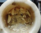 A picture of step 1 of Ginger Garlic Paratha.
