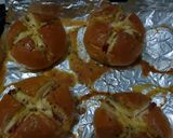 Foto langkah ke 9 dari resep Sausage Korean Garlic Bread - Roti Bawang + Sosis.