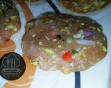 A picture of step 2 of Chicken chapli burger.