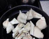 Foto del paso 3 de la receta: Pechuga con pasta orzo y setas