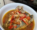 Foto langkah ke 5 dari resep Ikan Kembung Tumis Saus Tiram.