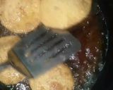 A picture of step 5 of Aloo ki tarkari daal ki kachori k saath.
