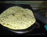 A picture of step 1 of Tricolour chatpati papad chat and salad art 🇮🇳.