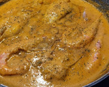 Foto del paso 9 de la receta: Rape con gambones