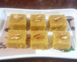 बादामी सूजी बर्फी (Badami suji barfi recipe in hindi) रेसिपी चरण 5 फोटो