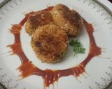 A picture of step 3 of Left over rice cutlet.