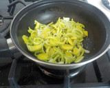 Foto del paso 5 de la receta: Macarrones pluma con salmón fresco y albahaca