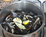 Foto del paso 2 de la receta: Mejillones al vapor