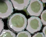 Foto langkah ke 4 dari resep Bolu kukus anti gagal pakai air biasa.