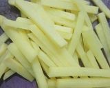 Foto langkah ke 1 dari resep 8. Kentang crispy 2 bahan.