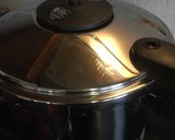 Foto del paso 3 de la receta: Cocido en olla express 🍲