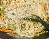 A picture of step 4 of Beef Thai Style noodles/spaghetti.