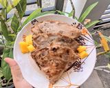 Foto langkah ke 5 dari resep Crepes Cokelat Isi Mangga Keju Oles.