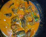 Foto langkah ke 5 dari resep Mangut lele pedas.