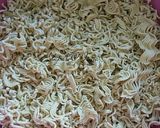 Foto langkah ke 1 dari resep Cilok mie.