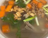 Foto langkah ke 3 dari resep Sop Kuah Ayam Pak Min Klaten.