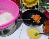 Foto langkah ke 1 dari resep Tumis Soun Oyong Telur.