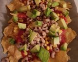 A picture of step 5 of Nachos with Avocados.