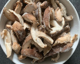 Foto del paso 2 de la receta: Setas shiitake con salsa de soja y sésamo