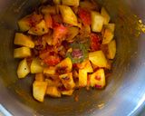 બટાકા શાક (Bataka shaak recipe in Gujarati) રેસીપી સ્ટેપ3ફોટો