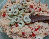 Foto del paso 3 de la receta: Empanadas de atún y algo más 🐟