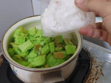 Puding Roti Tawar Pandan Kelapa