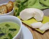 Foto del paso 4 de la receta Crema de espárragos y queso de oveja tronchón de Catí