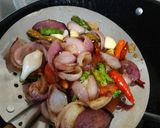 Foto langkah ke 2 dari resep Sambal bawang praktis.
