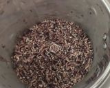 A picture of step 2 of Kerala matta rice kanji.